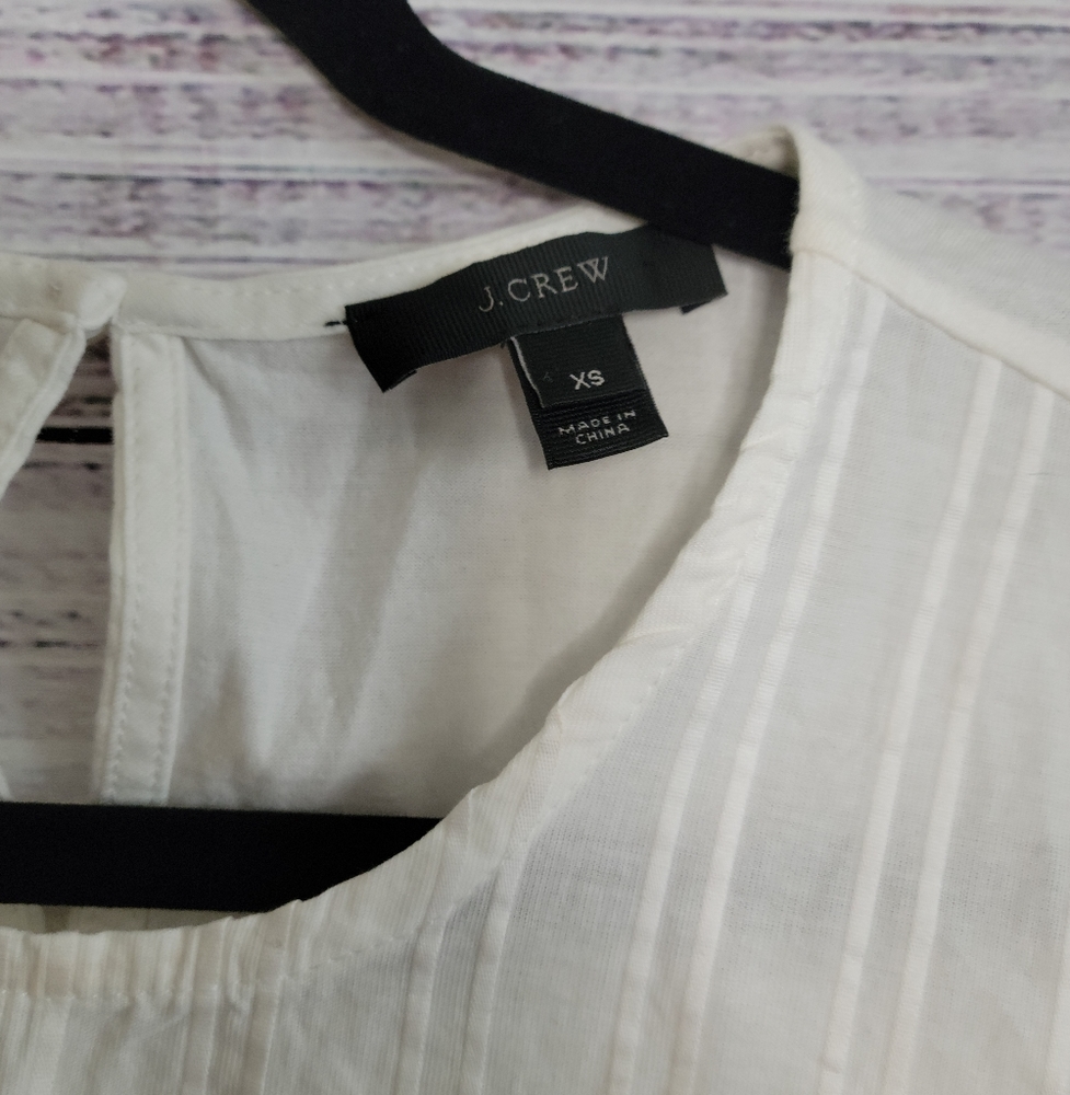 J Crew XS White Sleveless Peplum Top - Picture 2 of 5